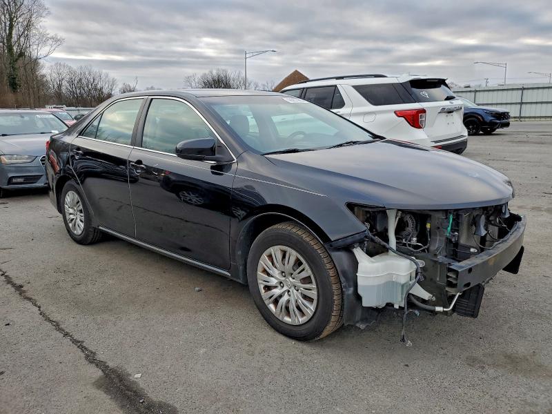 Zdjęcie 4 z aukcji – 2013 TOYOTA CAMRY L z VIN 4T4BF1FK8DR301458