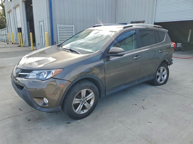 TOYOTA RAV4 XLE 2015 with VIN 2T3WFREV2FW164226 - Photo from auction