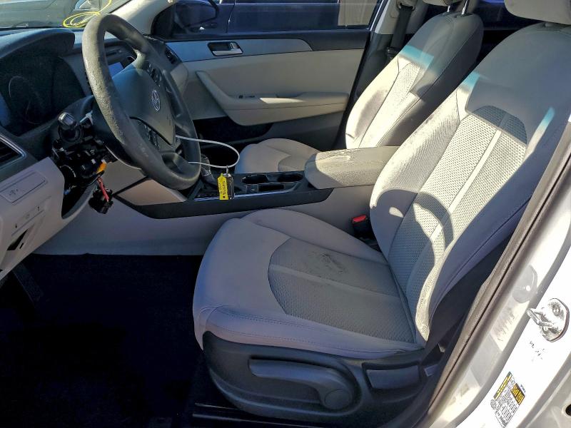 Photo 7 from auction – 2016 HYUNDAI SONATA SE with VIN 5NPE24AF3GH339150