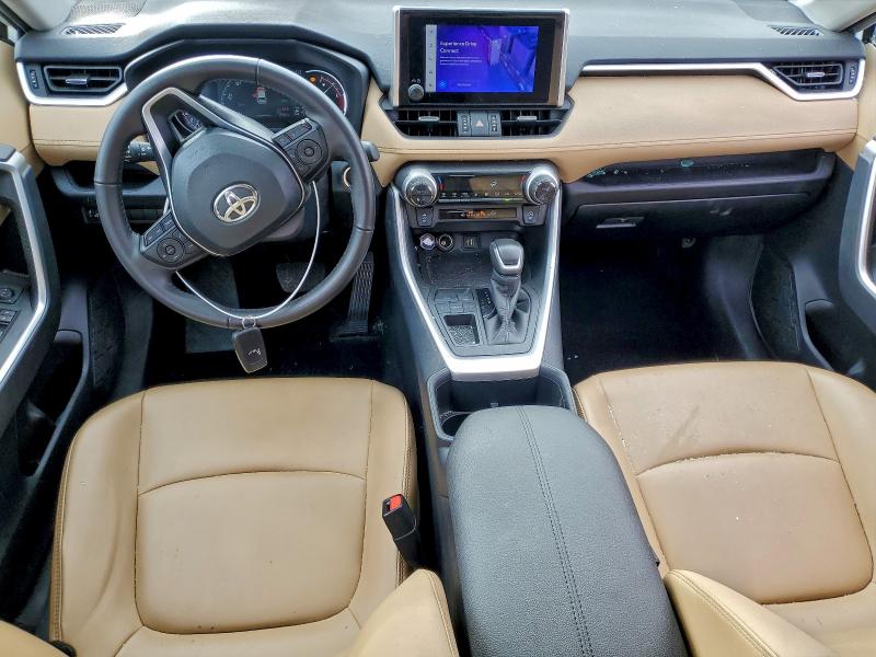 Photo 8 from auction – 2024 TOYOTA RAV4 with VIN 2T3C1RFV4RW354887