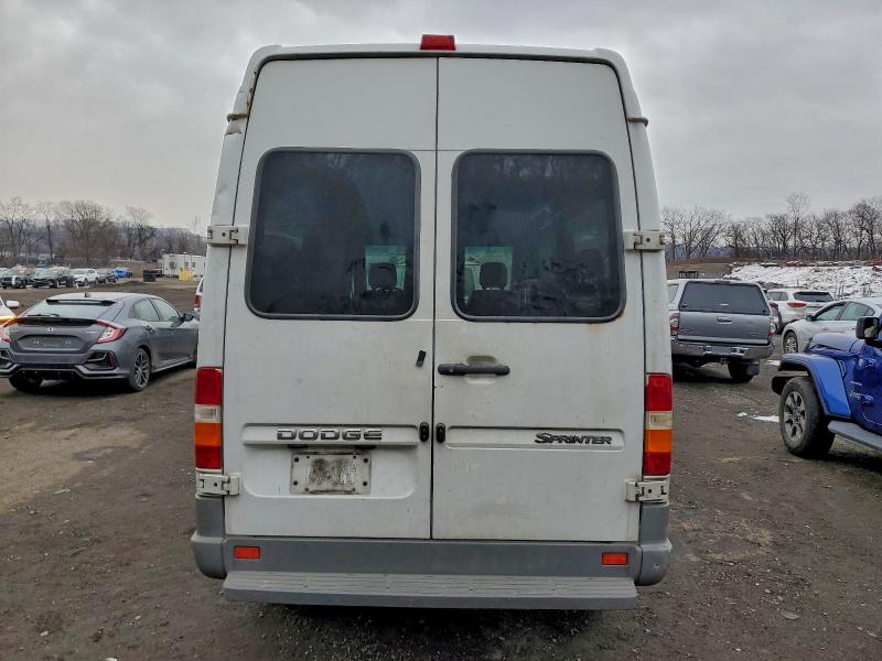 Photo 6 from auction – 2006 DODGE SPRINTER with VIN WD0PD644465906402