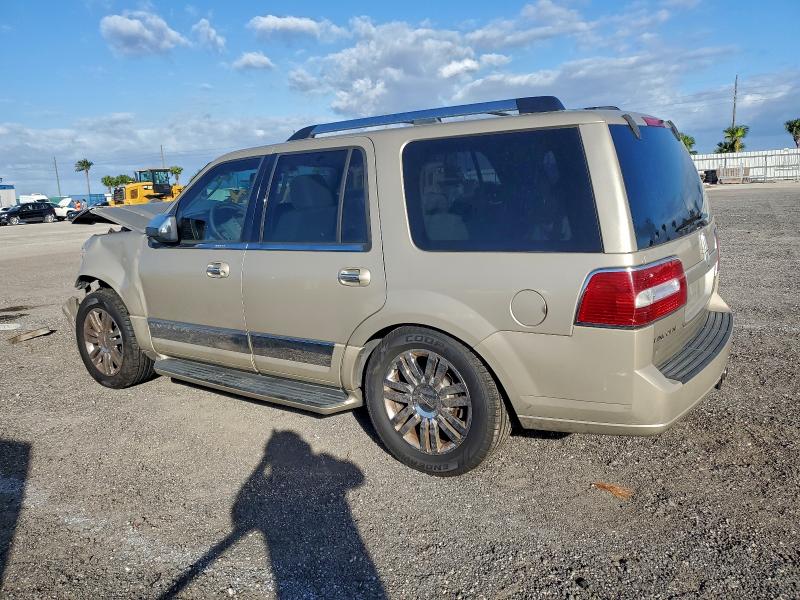 Photo 2 from auction – 2007 LINCOLN NAVIGATOR with VIN 5LMFU275X7LJ24726