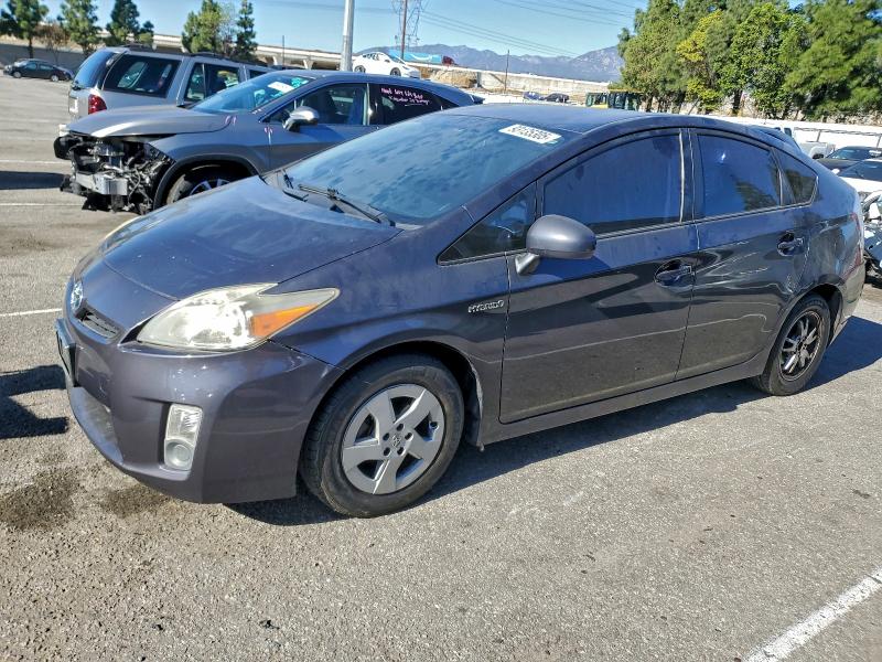 TOYOTA PRIUS 2011 z numerem VIN JTDKN3DU8B1422359 - Zdjęcie z aukcji