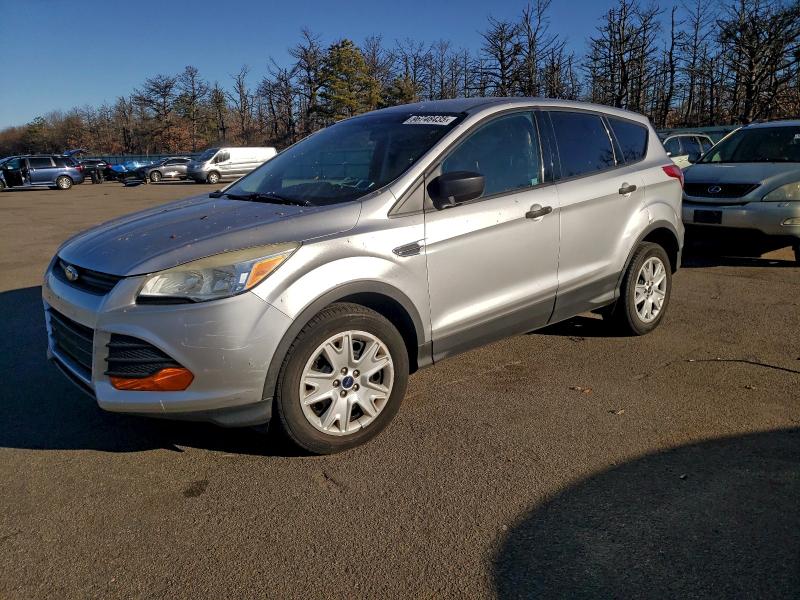 FORD ESCAPE S 2014 with VIN 1FMCU0F78EUC02201 - Photo from auction