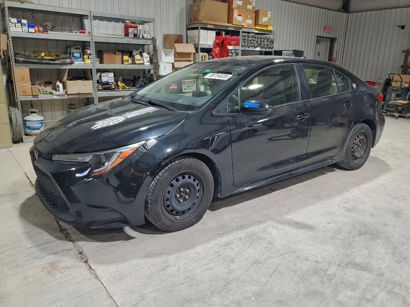 TOYOTA COROLLA LE 2021 with VIN JTDEPMAE7MJ144289 - Photo from auction