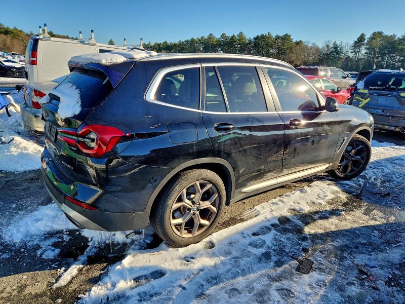 Photo 3 from auction – 2022 BMW X3 XDRIVE3 with VIN 5UX53DP01N9K82208