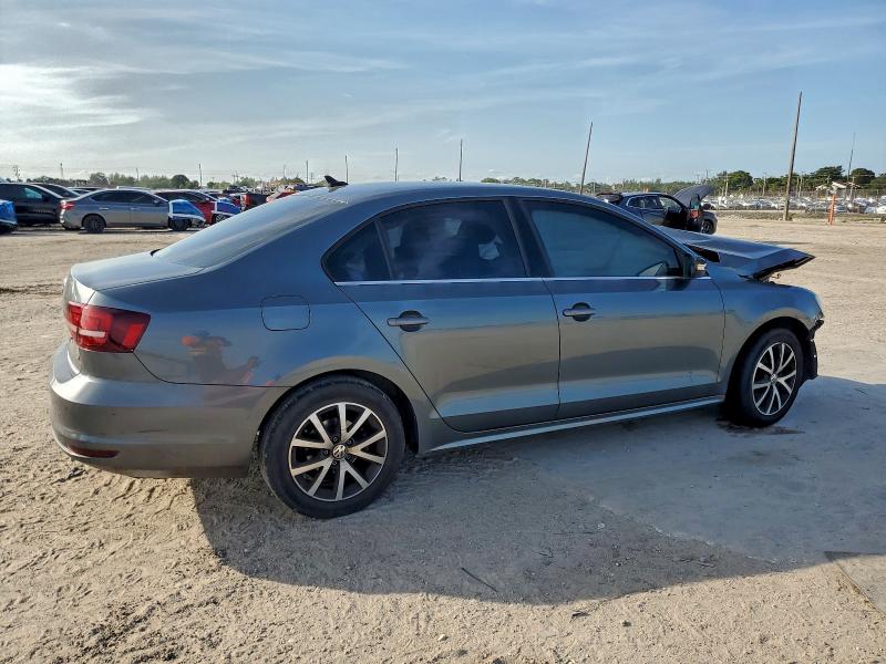 Photo 3 from auction – 2017 VOLKSWAGEN JETTA SE with VIN 3VWDB7AJ7HM238638