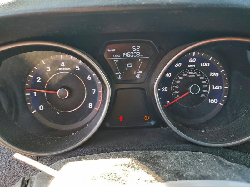 Photo 9 from auction – 2012 HYUNDAI ELANTRA GL with VIN 5NPDH4AE0CH081407