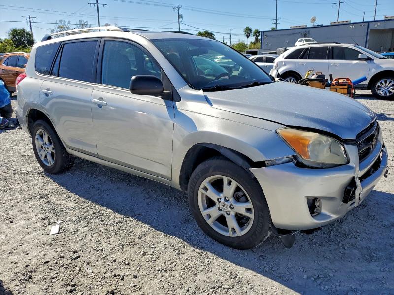 Photo 4 from auction – 2012 TOYOTA RAV4 with VIN 2T3ZF4DV7CW113589