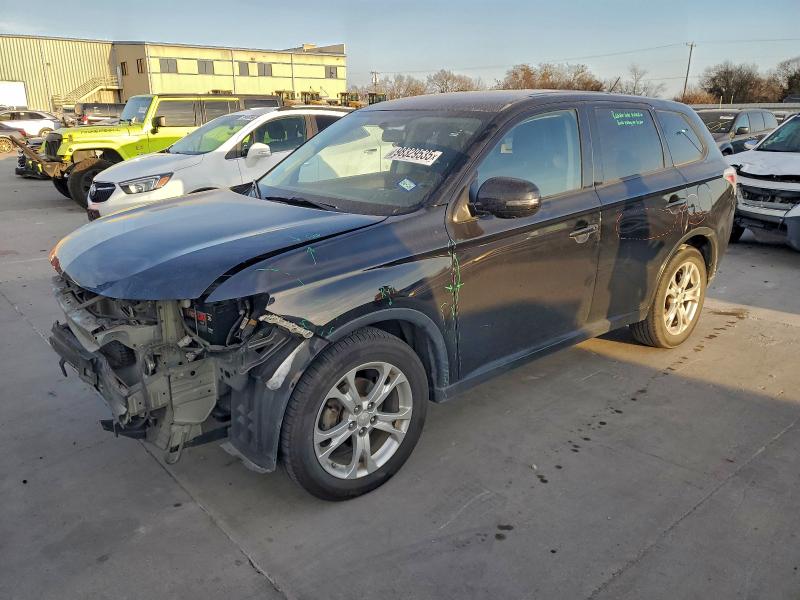 MITSUBISHI OUTLANDER 2015 with VIN JA4AZ3A3XFZ004415 - Photo from auction