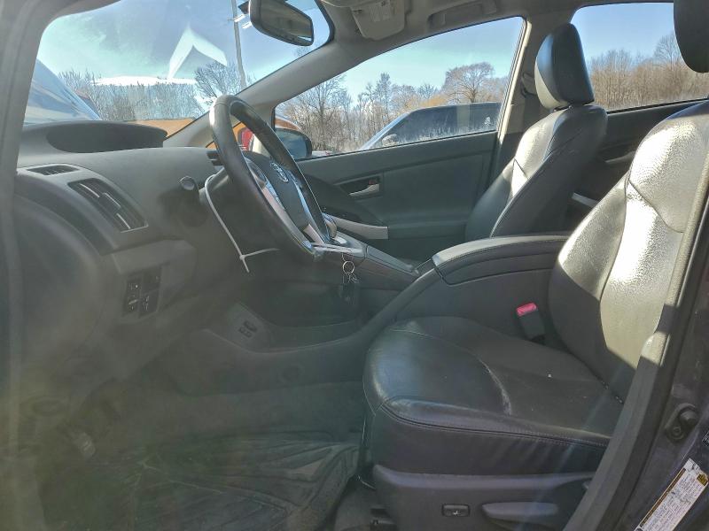 Photo 7 from auction – 2011 TOYOTA PRIUS with VIN JTDKN3DU2B0322909