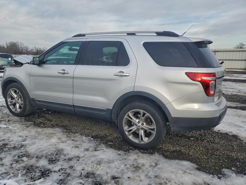 Photo 2 from auction – 2012 FORD EXPLORER L with VIN 1FMHK8F83CGA66249