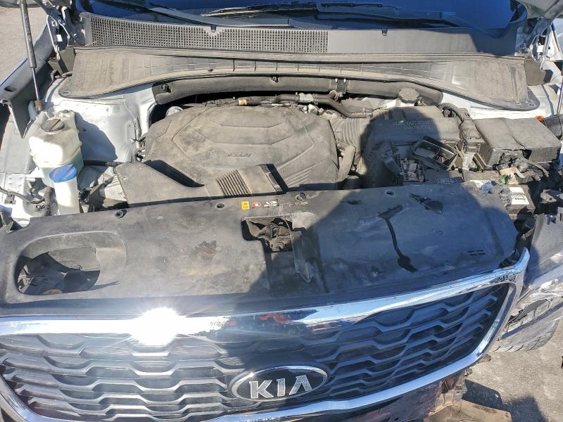 Photo 12 from auction – 2019 KIA SORENTO with VIN 5XYPG4A58KG559935