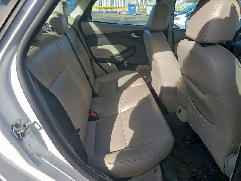 Photo 10 from auction – 2014 FORD FOCUS SE with VIN 1FADP3F21EL185999