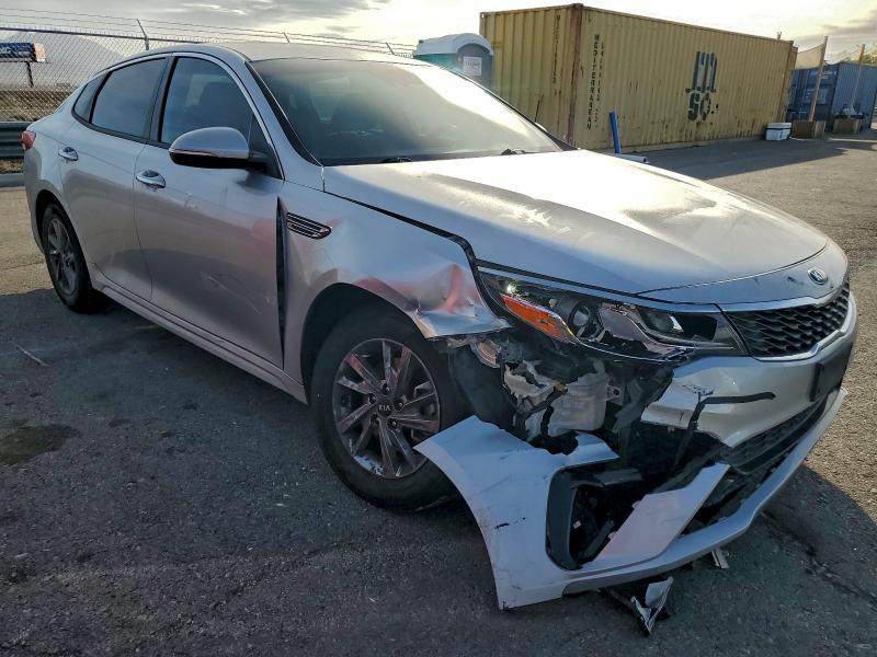 Photo 4 from auction – 2019 KIA OPTIMA with VIN 5XXGT4L39KG288508