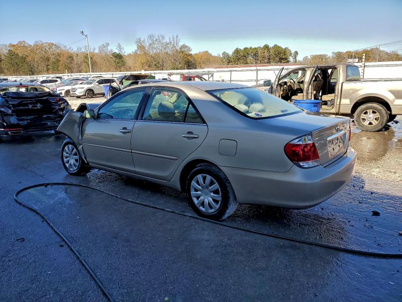 Photo 2 from auction – 2005 TOYOTA CAMRY LE with VIN 4T1BE32K45U077699