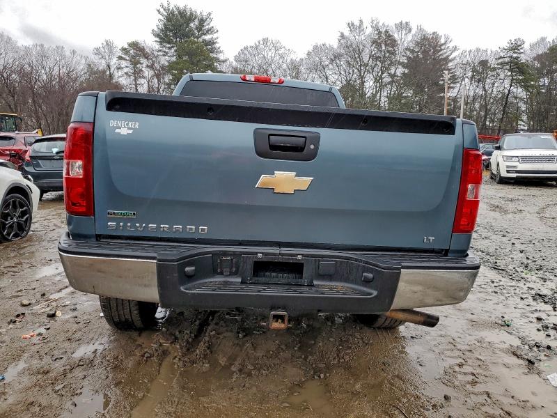 Photo 6 from auction – 2011 CHEVROLET SILVERADO with VIN 1GCRKREA9BZ418899