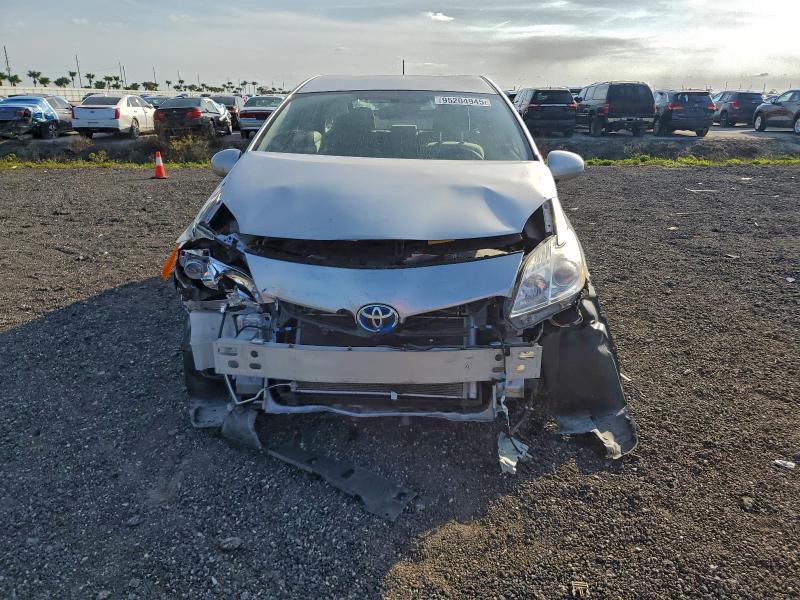 Photo 5 from auction – 2012 TOYOTA PRIUS with VIN JTDKN3DU7C1604670