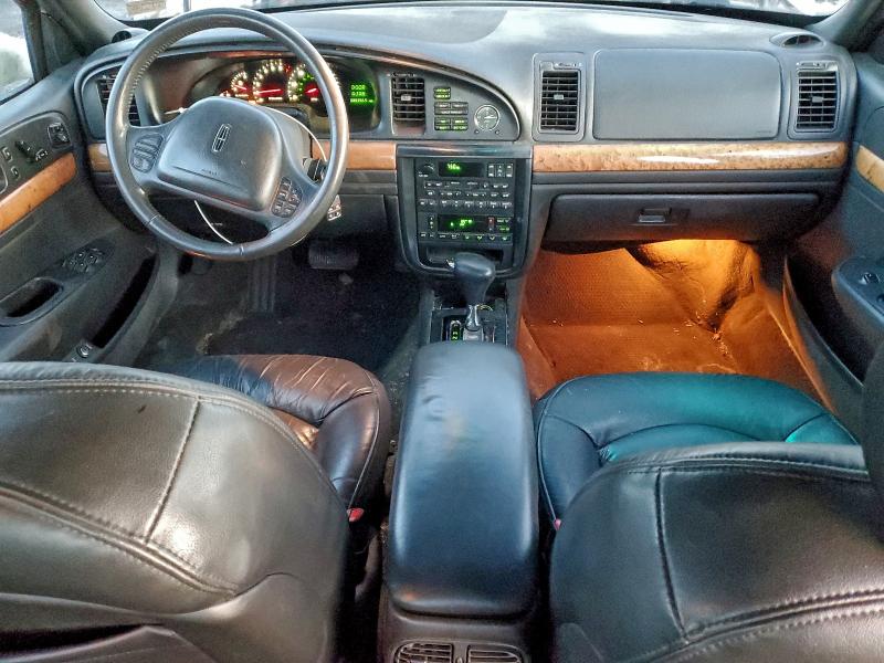 Photo 8 from auction – 2002 LINCOLN CONTINENTA with VIN 1LNHM97VX2Y640505