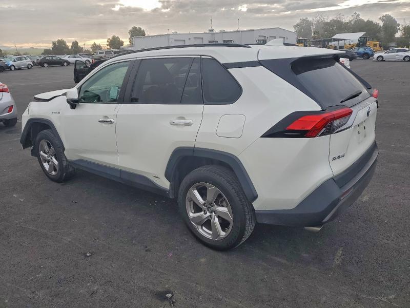 Photo 2 from auction – 2021 TOYOTA RAV4 LIMIT with VIN 4T3D6RFV8MU019341