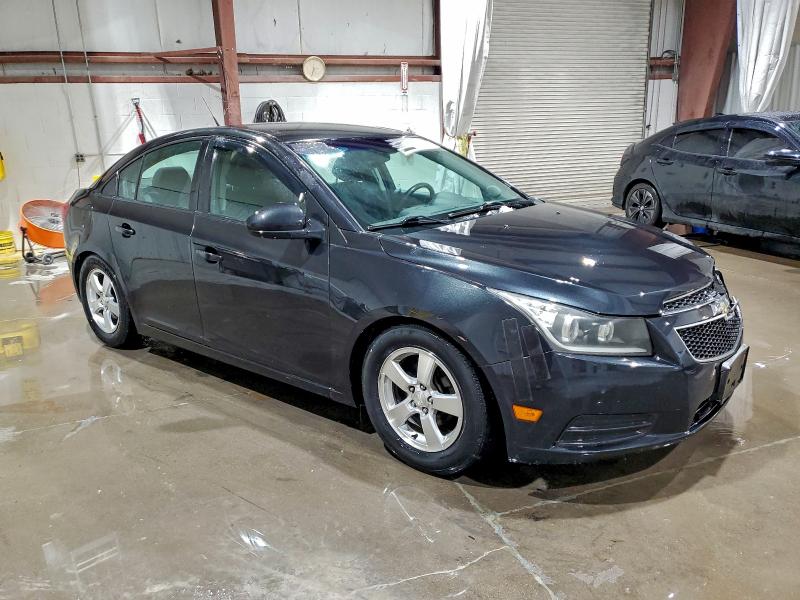 Photo 4 from auction – 2014 CHEVROLET CRUZE LT with VIN 1G1PC5SB7E7186838