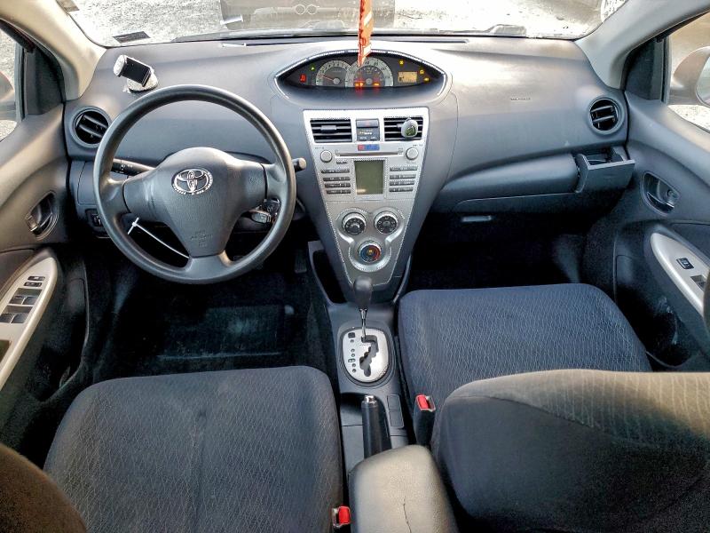 Photo 8 from auction – 2008 TOYOTA YARIS with VIN JTDBT923581217092