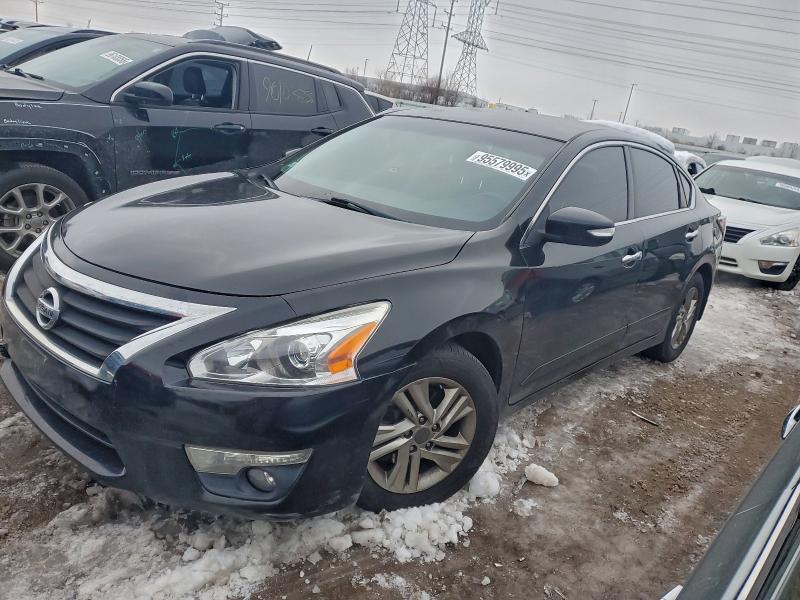 NISSAN ALTIMA 2.5 2015 مع رقم تعريف المركبة 1N4AL3AP3FC102575 - صورة من المزاد
