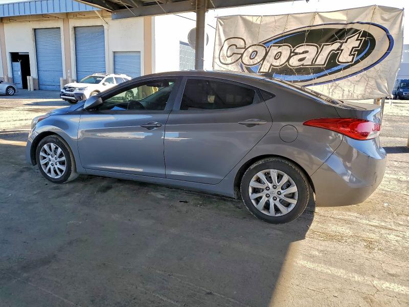 Photo 2 from auction – 2012 HYUNDAI ELANTRA GL with VIN 5NPDH4AE7CH067116