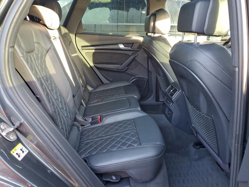 Photo 10 from auction – 2018 AUDI SQ5 PREMIU with VIN WA1A4AFY3J2024420