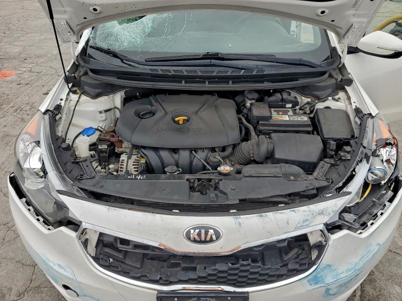 Photo 11 from auction – 2014 KIA FORTE LX with VIN KNAFX4A6XE5057006