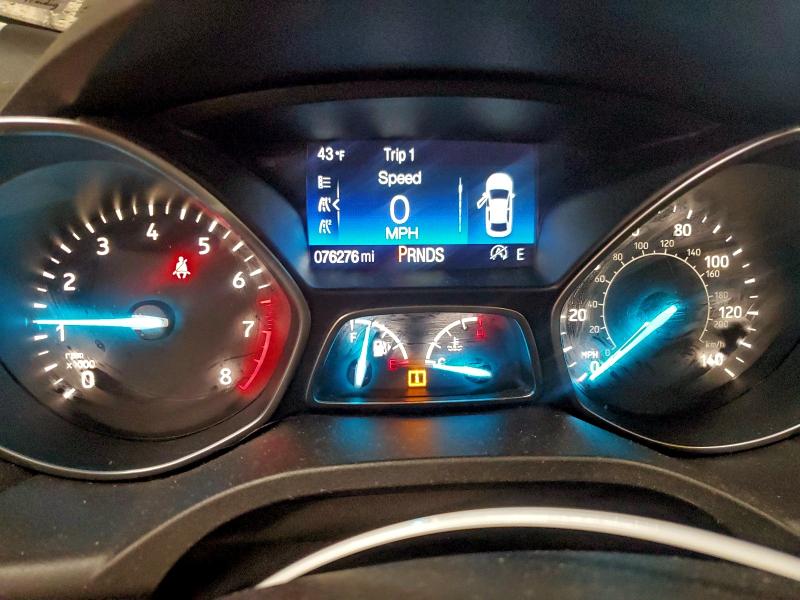 Photo 9 from auction – 2017 FORD ESCAPE SE with VIN 1FMCU9GD5HUE00330