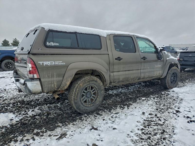 Photo 3 from auction – 2013 TOYOTA TACOMA DOU with VIN 3TMLU4ENXDM113292