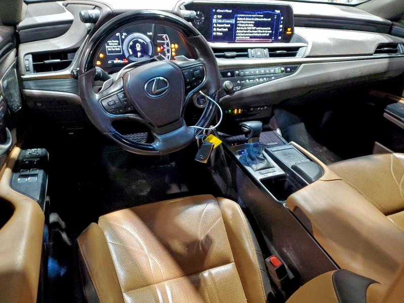 Photo 8 from auction – 2021 LEXUS ES 300H LU with VIN 58AEA1C14MU010210