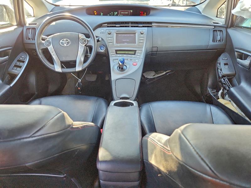 Фото 8 с аукциона – 2013 TOYOTA PRIUS с VIN JTDKN3DU9D1638191