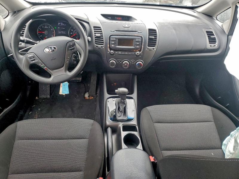 Photo 8 from auction – 2017 KIA FORTE LX with VIN 3KPFK4A73HE126346