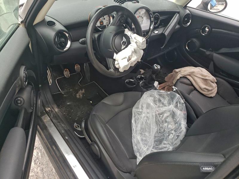 Photo 8 from auction – 2012 MINI COOPER S with VIN WMWSV3C59CTY25344