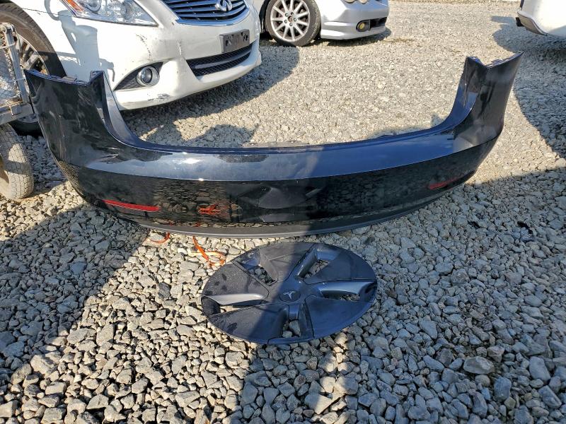 Photo 12 from auction – 2023 TESLA MODEL 3 with VIN 5YJ3E1EA1PF688835