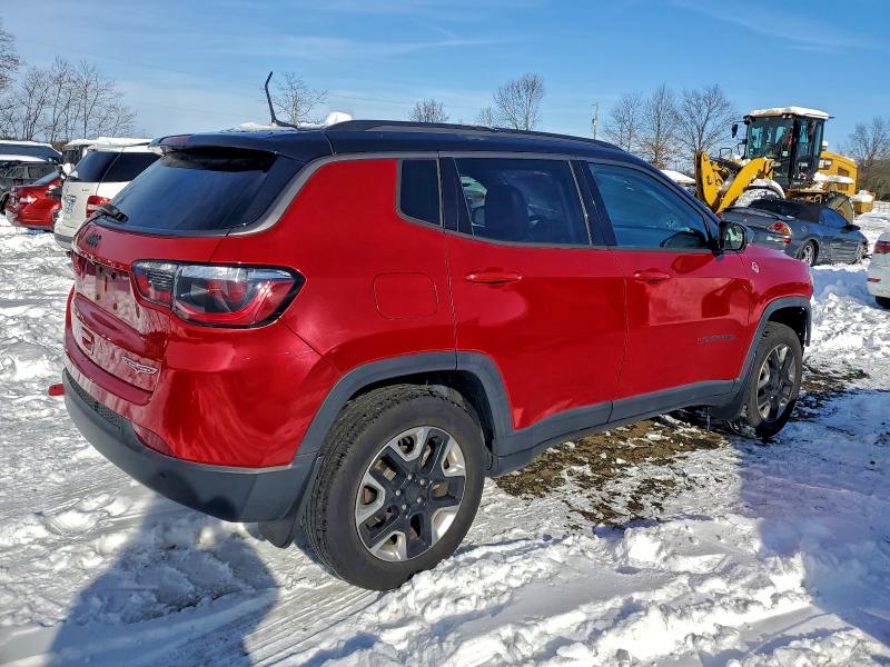 Photo 3 from auction – 2017 JEEP COMPASS with VIN 3C4NJDDB3HT666046