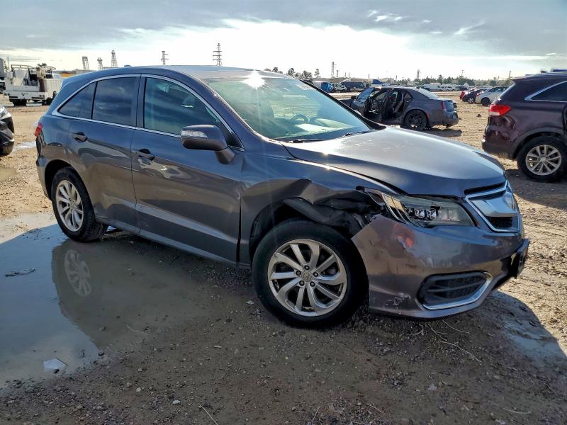 Photo 4 from auction – 2018 ACURA RDX with VIN 5J8TB3H31JL015258