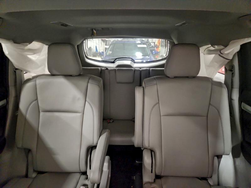 Photo 10 from auction – 2019 TOYOTA HIGHLANDER with VIN 5TDJZRFH5KS568367