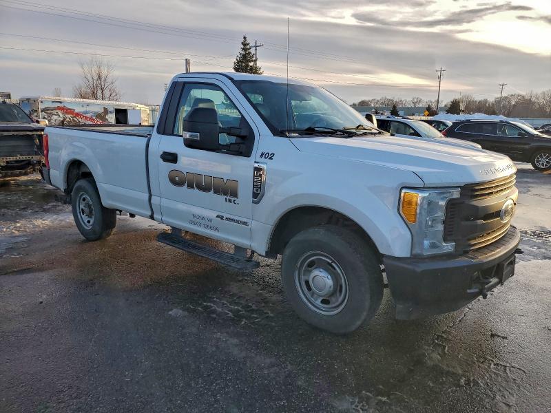 Photo 4 from auction – 2017 FORD F250 SUPER with VIN 1FTBF2AT1HEE19808