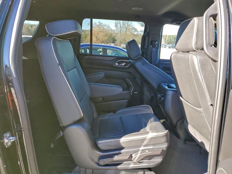 Снимка 11 от търг – 2023 CHEVROLET SUBURBAN с VIN 1GNSKFKD7PR357601
