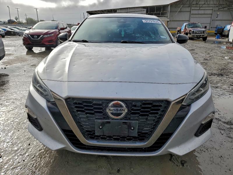 Photo 5 from auction – 2022 NISSAN ALTIMA SR with VIN 1N4BL4CV5NN328366