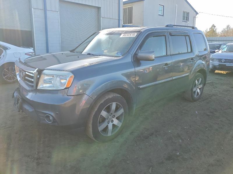 Photo 1 from auction – 2013 HONDA PILOT TOUR with VIN 5FNYF4H90DB051579