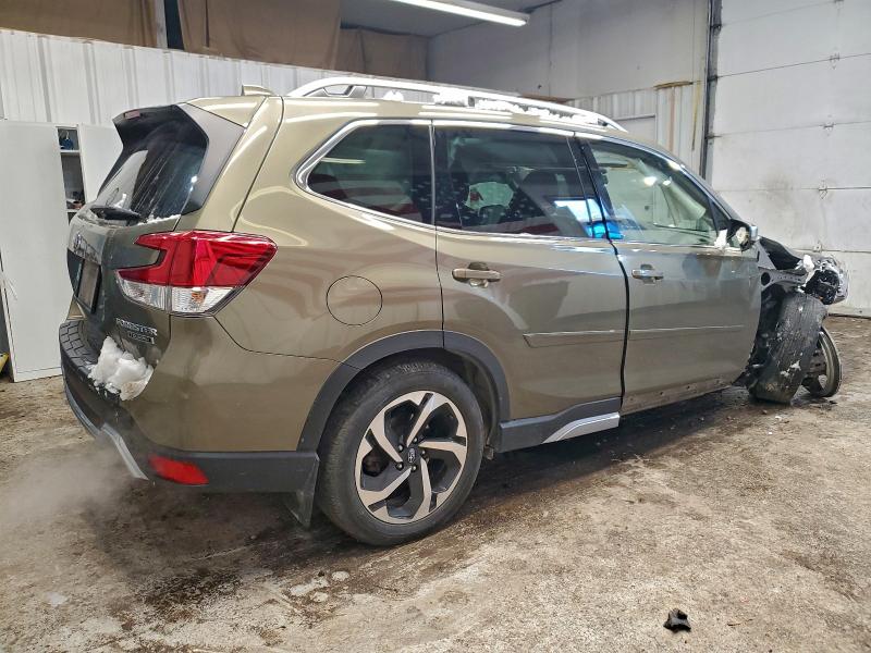Photo 3 from auction – 2023 SUBARU FORESTER T with VIN JF2SKARC9PH509877