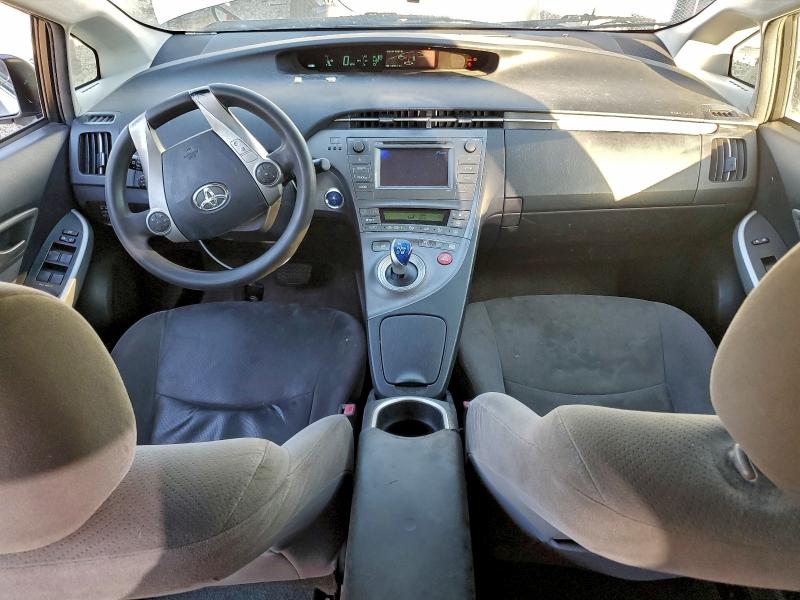 Photo 8 from auction – 2015 TOYOTA PRIUS with VIN JTDKN3DU0F1919315