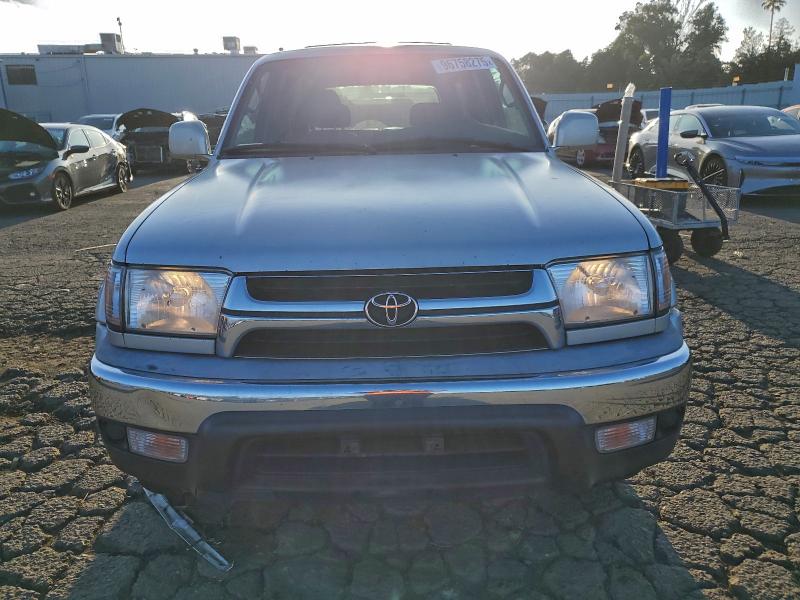 صورة رقم 5 من المزاد - 2002 TOYOTA 4RUNNER SR مع VIN JT3GN86R520249907