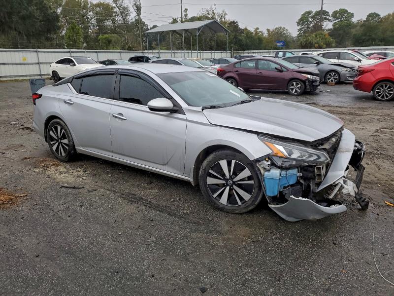 Photo 4 from auction – 2021 NISS ALTIMA with VIN 1N4BL4DV6MN332360