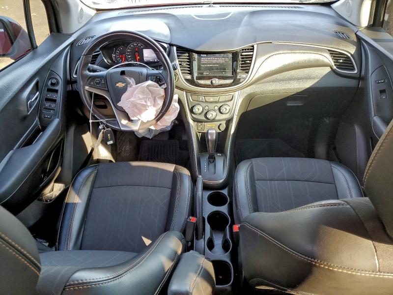 Photo 8 from auction – 2020 CHEVROLET TRAX with VIN 3GNCJLSB5LL152221