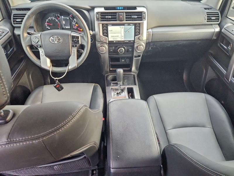 Photo 8 from auction – 2021 TOYOTA 4RUNNER SR with VIN JTEFU5JR4M5251472